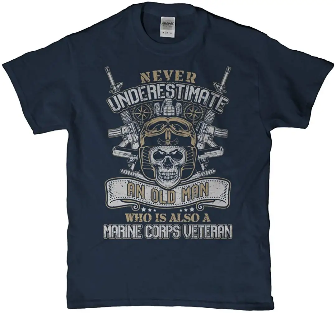 Никогда не недооценивайте старого человека Ветеран Морского корпуса USMC Футболка