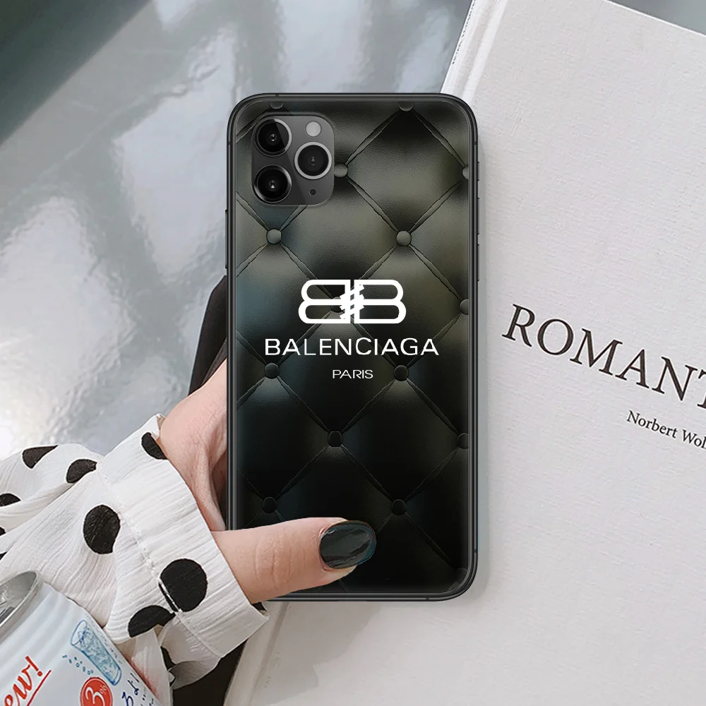 

French luxury fashion brand Doberman Phone case For iphone 5 6 7 8 S SE plus X XS XR 11 12 mini Pro Max 2020 black black hoesjes