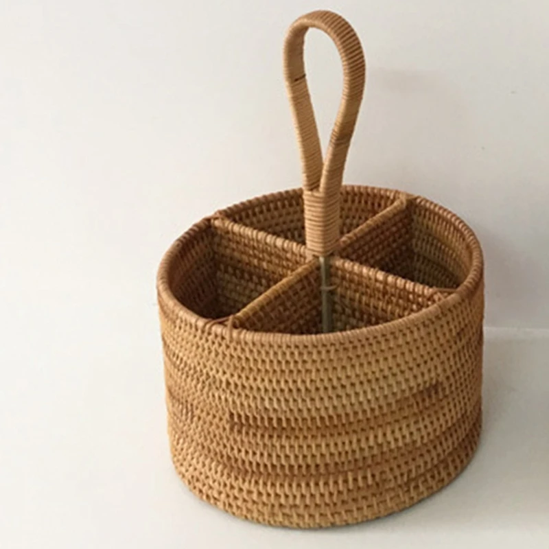 

Hand-Woven Rattan Storage Basket Portable Round Four Compartment Storage Fruit Basket Fruit Basket Straw Gourmet Orchard Storage