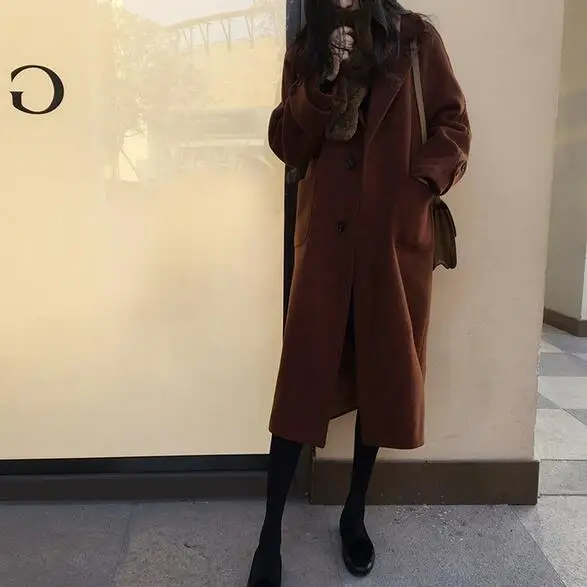 Женское шерстяное пальто однотонное с длинными рукавами и отложным воротником