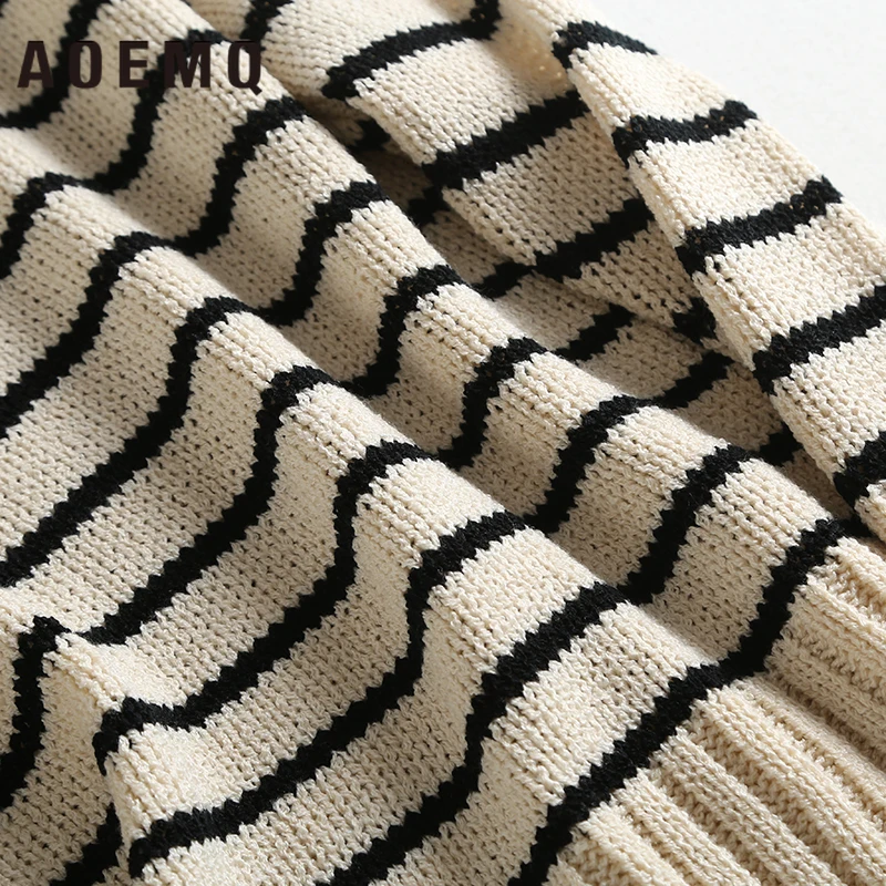 AOEMQ Thick Warm Sweaters Winter Christmas V-Neck Pullovers Hand Made Black Striped Print Women Clothing |