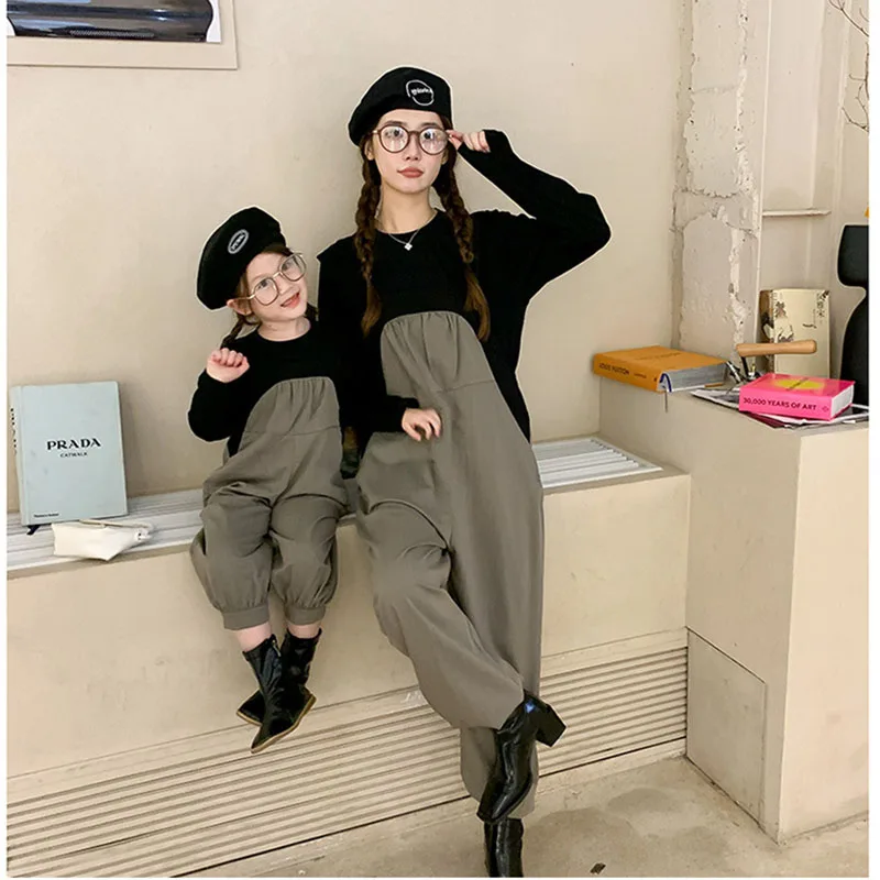 

2021 Autumn Family Matching Outfit Mommy and Me Casual Overalls Women Girl Long Sleeve Top Mother Daughter Family Look