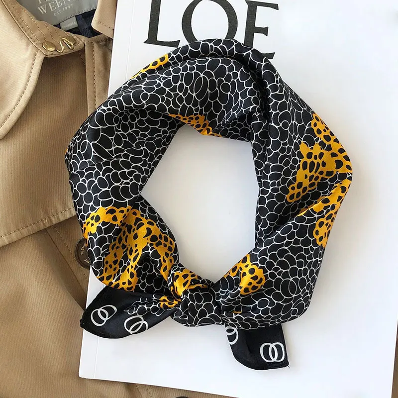 

2020 Women 100% Silk Scarf Square Neck Hair Band Scarves Foulard Shawls And Wraps Print Small Neckerchief Bandana Headband