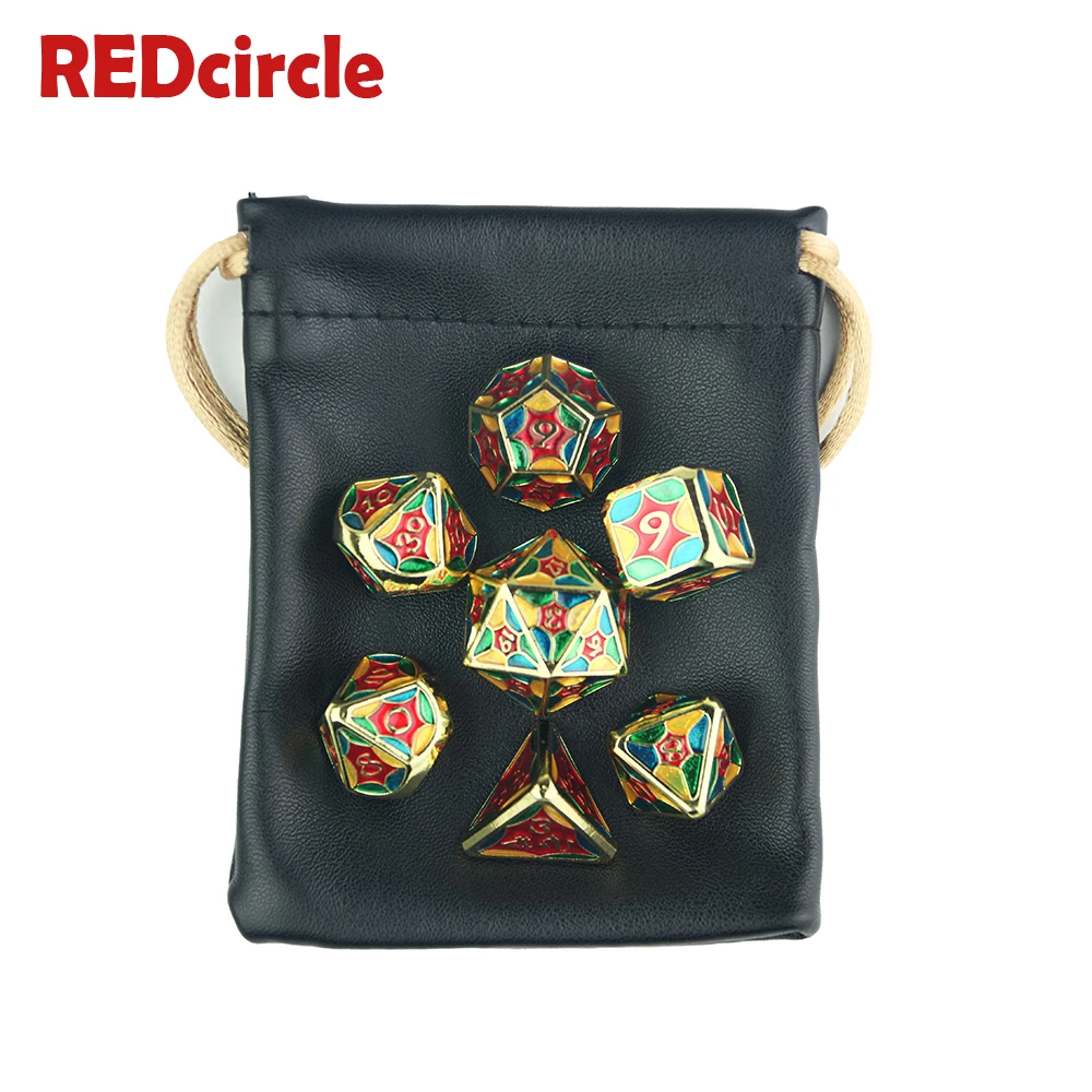 Набор металлических игральных костей с блестящими и гладкими поверхностями 15