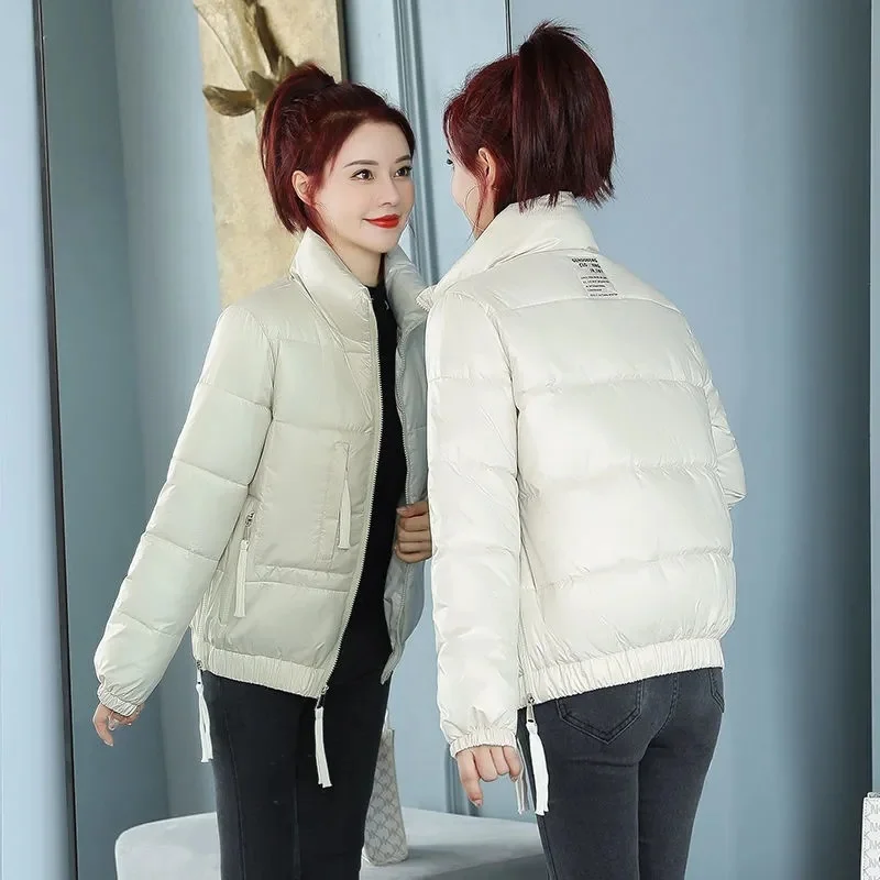 

Короткое зимнее пальто для студентов, женская теплая куртка с капюшоном, парка, Женская Повседневная Свободная Корейская Осенняя верхняя о...