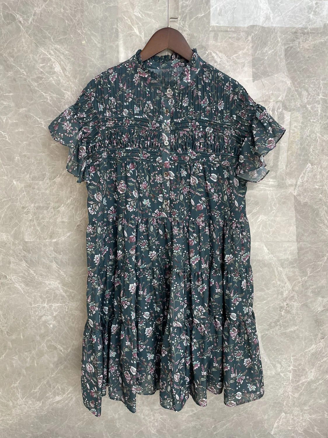 

Summer Vintage 2021 New Women Flower Prints Casual Sleeveless Fashion Dress 3 Color Tutu