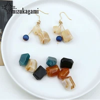10pcslot diy handmade jewelry accessories retro irregular resin perforated beads earrings necklace material