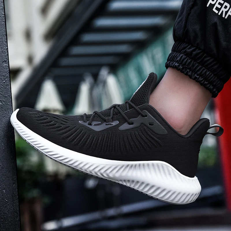 

Men Casual Shoes Sneakers Fashion Light Breathable Leisure Zapatillas De Deporte Para Hombre Man White 2020 Zapatos Informales