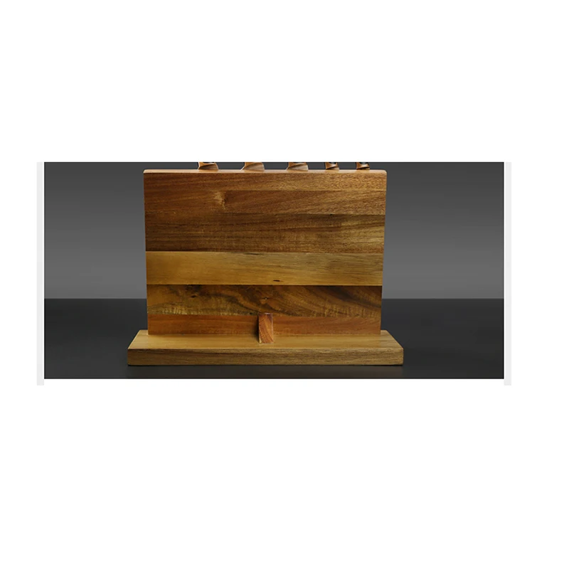 

Kitchen,Dining & Bar