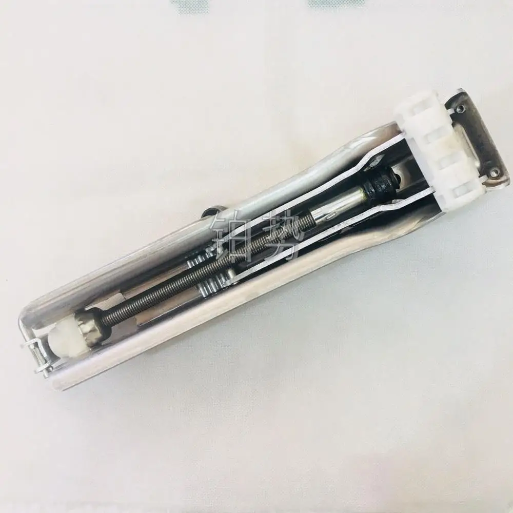 

Car jack assembly 2005-Aud iA6L hand jack jack assembly jack rubber body lifting rubber block