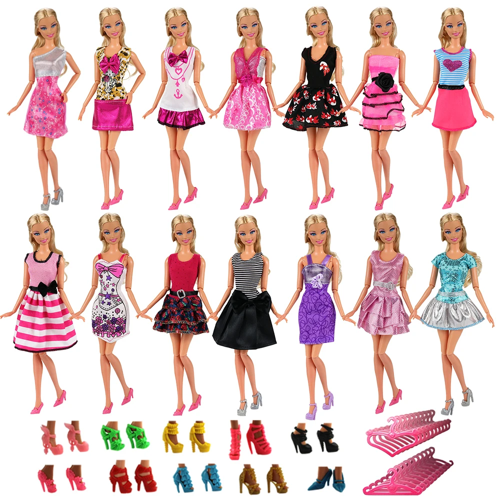 

Fashion Handmade 15 Items/Set Kids Toys =5 Dresses Random + 10 Doll Accessories Hangers Shoes For Barbie Dressing Game DIY Gift