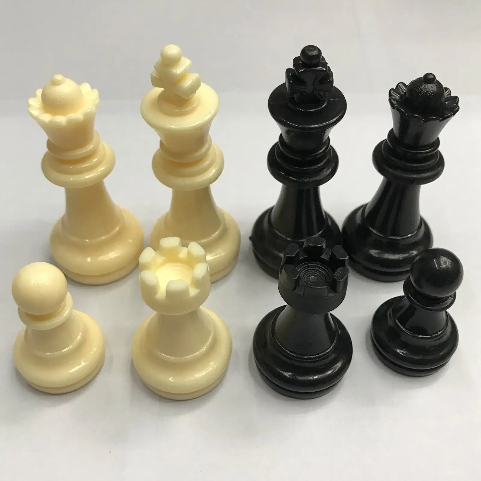 

64pcs Chess Armory Intelligent Game For Families Classmates Strangers Or Even Play Against Yourself Eco-Friendly And Durable