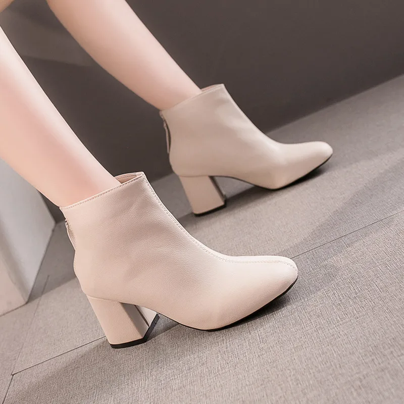 Женские ботинки на низком каблуке Ботильоны Сапоги шпильках круглый носок