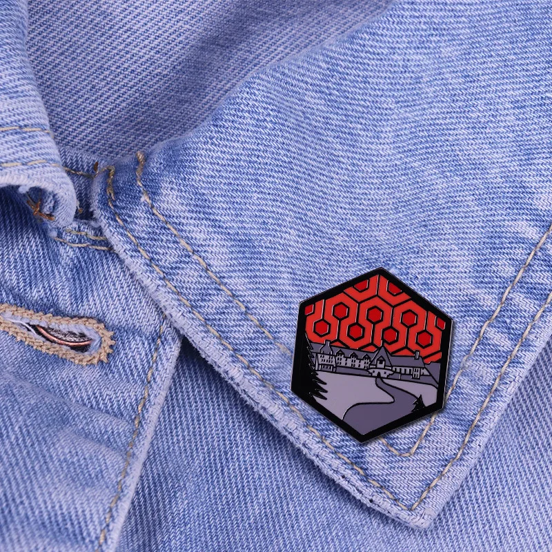 

K2819 Halloween Horror Movie Figure Enamel Pin Brooch Badge Lapel Pin Backpack Collar Hat Women Men Jewelry Gift For Friends
