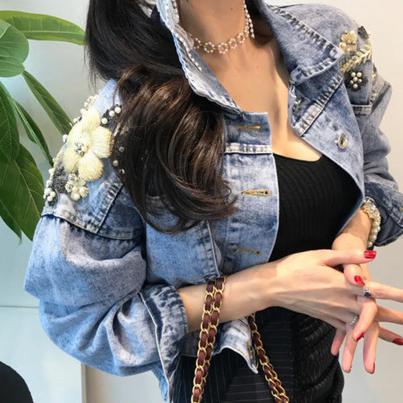 Женская джинсовая куртка Короткая свободная из денима с вышивкой бабочки