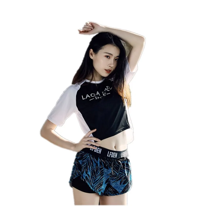 Светильник шорты для женщин тренировок бега бокса свободные дышащие спортзала