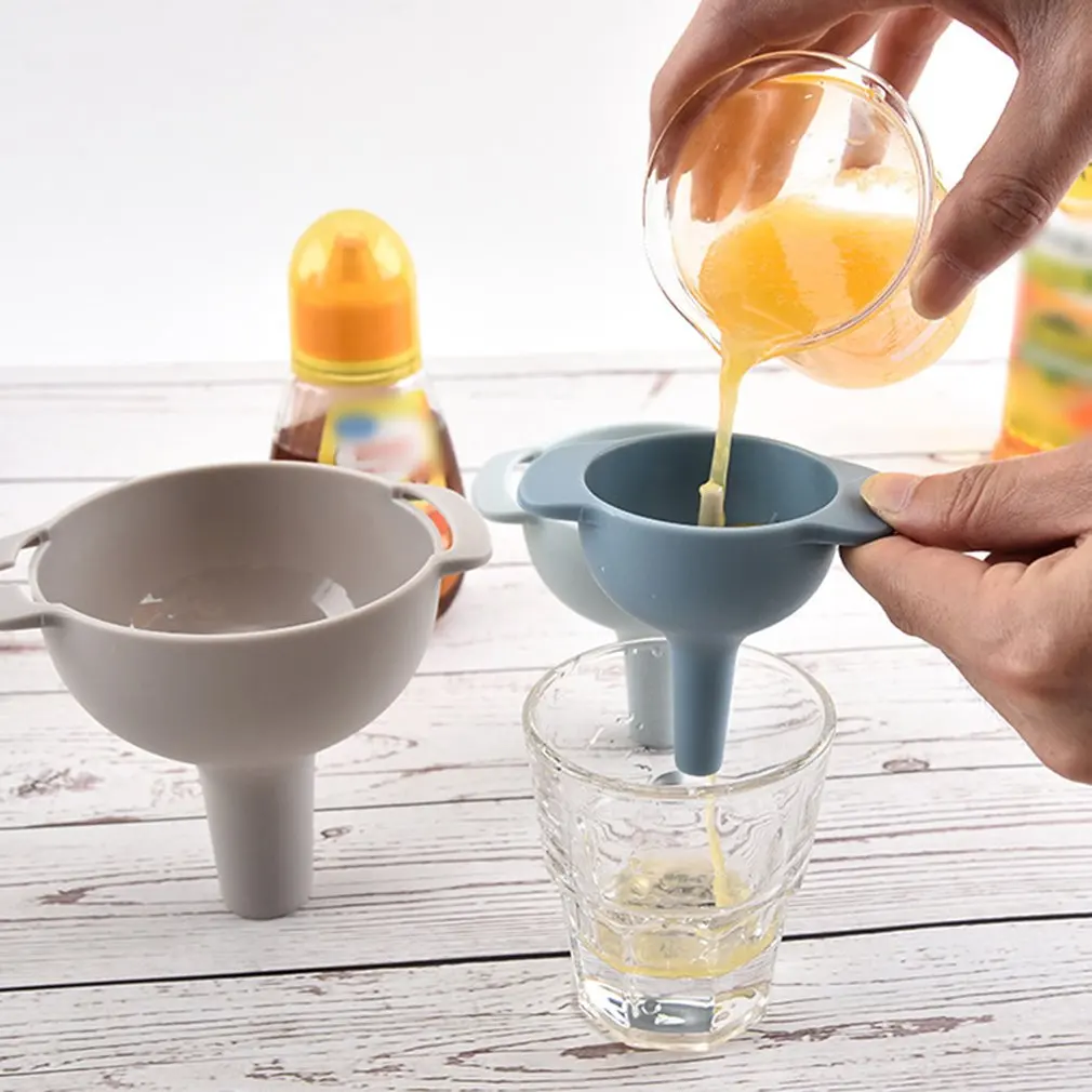 

4pcs Funnels Set Multifunction Oil Water Seasoning Wine Bottle Filter PP Plastic Portable 4-in-1 Funnel Strainer Kitchen Gadgets