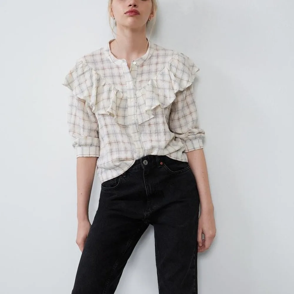 Женская шифоновая рубашка летняя свободная повседневная прозрачная с оборками