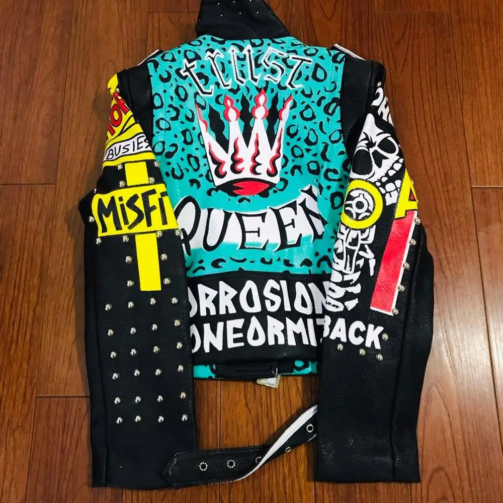 Женская кожаная куртка в уличном стиле укороченная мотоциклетная из