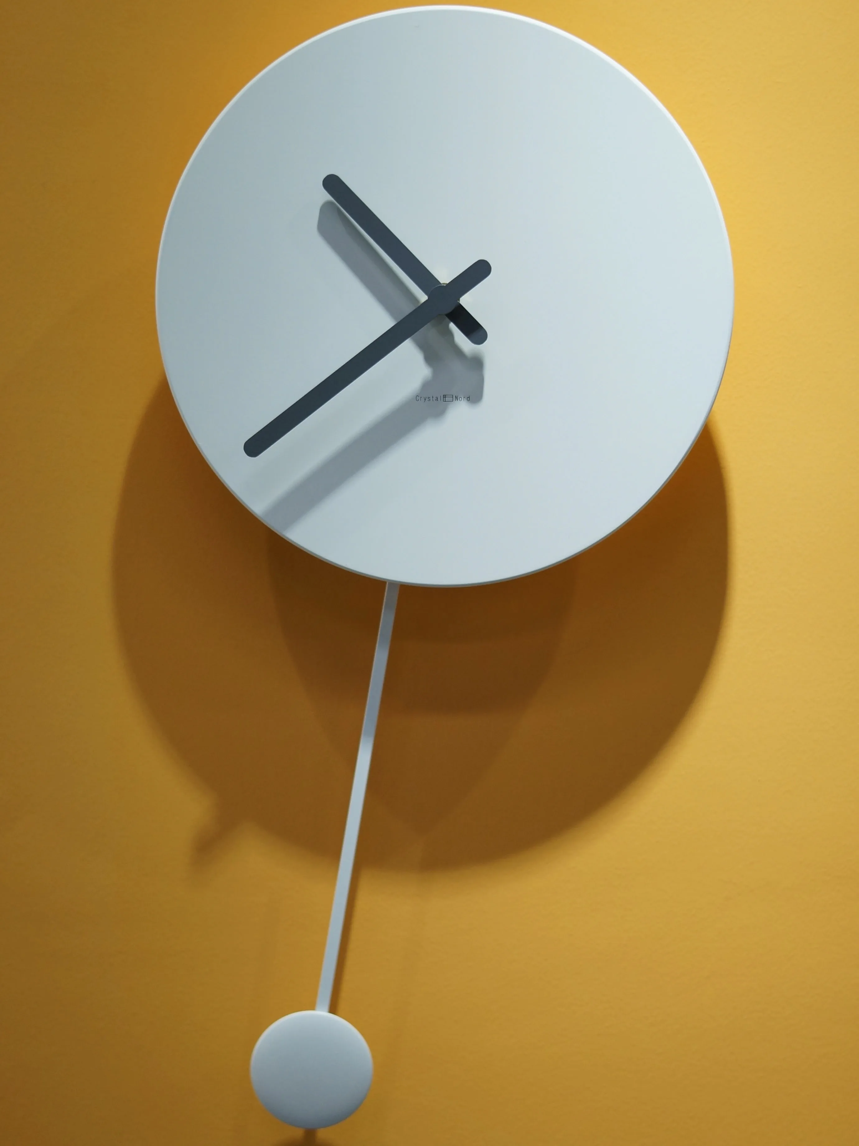 Настенные часы в скандинавском стиле деревянные современные дизайнерские