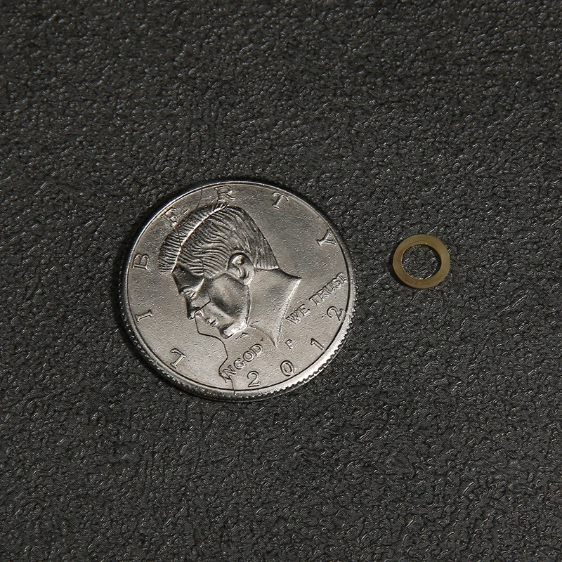 Кусающая монета половина доллара Волшебная в пивной бутылке две складные монеты