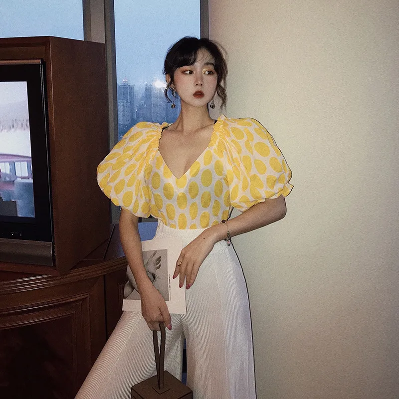 WHITNEY WANG блузки 2020 летняя модная уличная блузка с пышными рукавами и v-образным