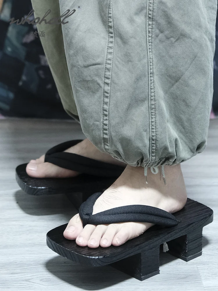 

Summer Man Flip Flops Japanese Wooden Geta Samurai Clogs Shoes Cosplay Costumes Shoes Thick Bottom Platform Sandals Man Slipper