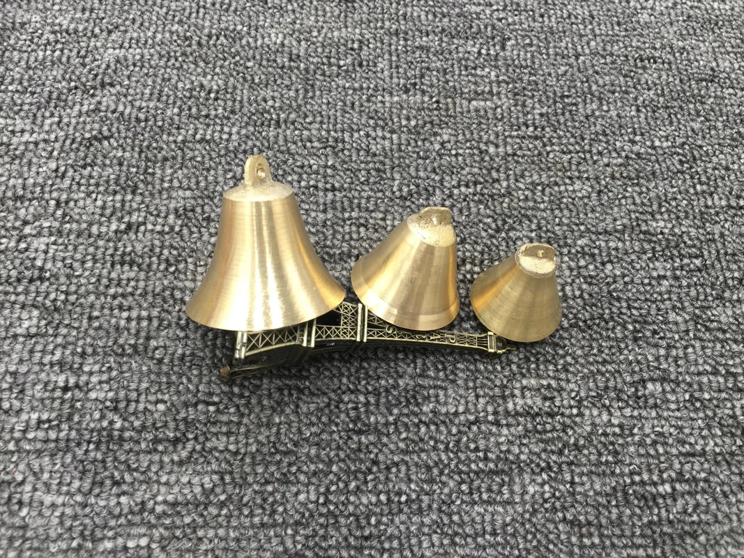 Колокольчики для домашних животных Латунные рождественские украшения кулоны