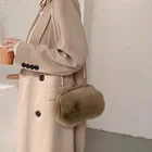 Плюшевые сумки-рамки для женщин, новинка зимы 2021, меховые сумки через плечо с жемчугом, однотонные меховые Роскошные сумочки, мягкие пушистые сумки в Корейском стиле