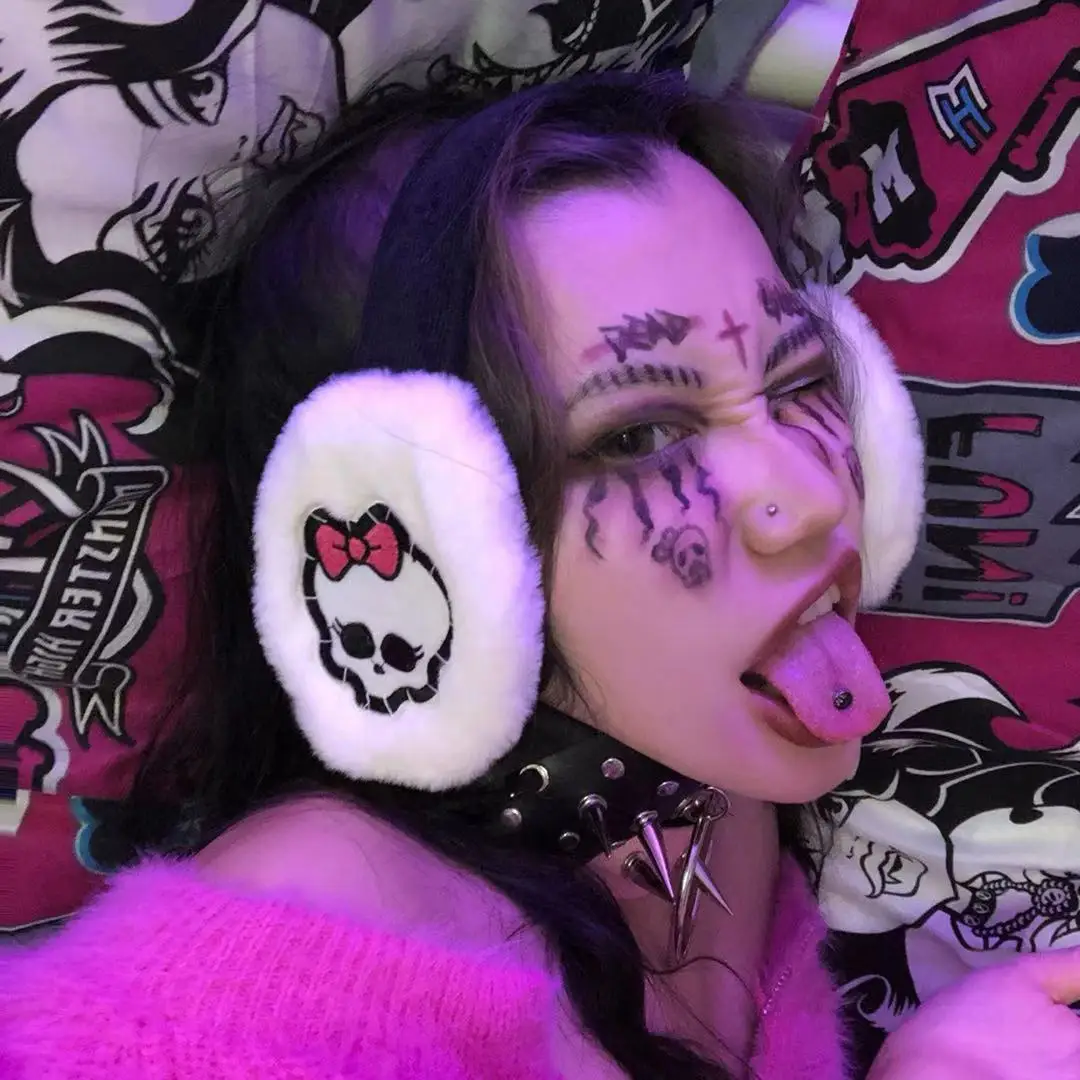 Y2K Freak Little с черепом в стиле панк рок Punk мятежные женские плюшевые наушники супер