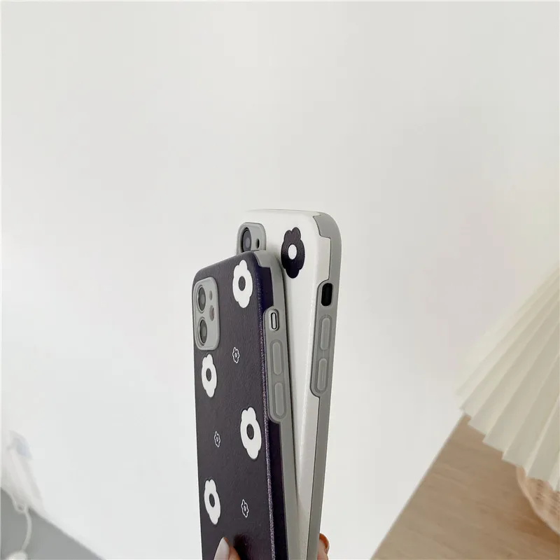 

White Black Flowers Phone Case For iPhone 12 mini 11 Pro Max XR X XS Max 7 8 Plus Matte Leather soft TPU Silicon Back Cover Capa