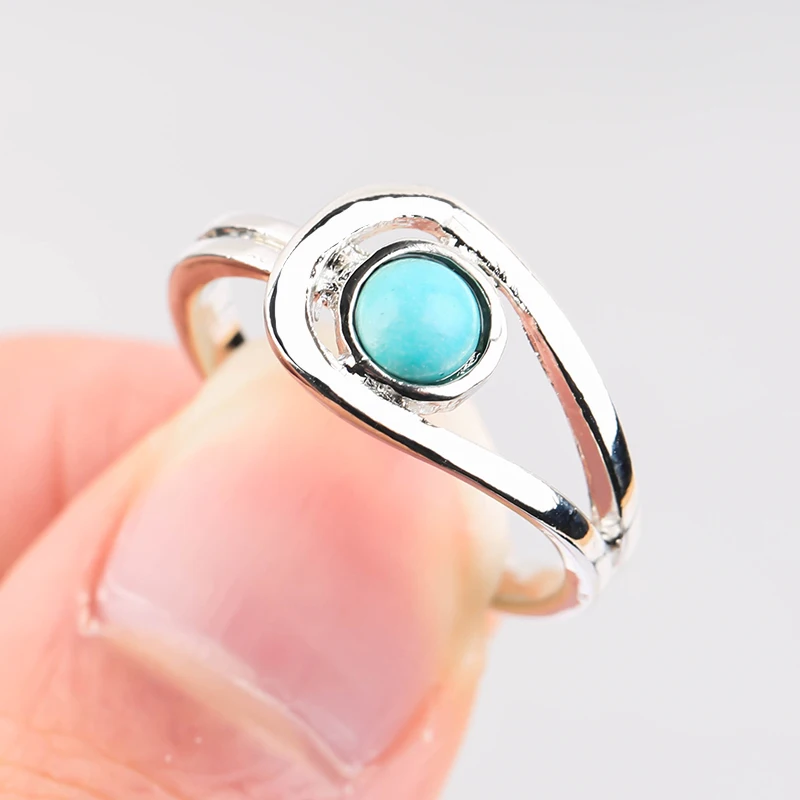 Женское классическое кольцо с зеленым камнем Boho серебряное в подарок на свадьбу