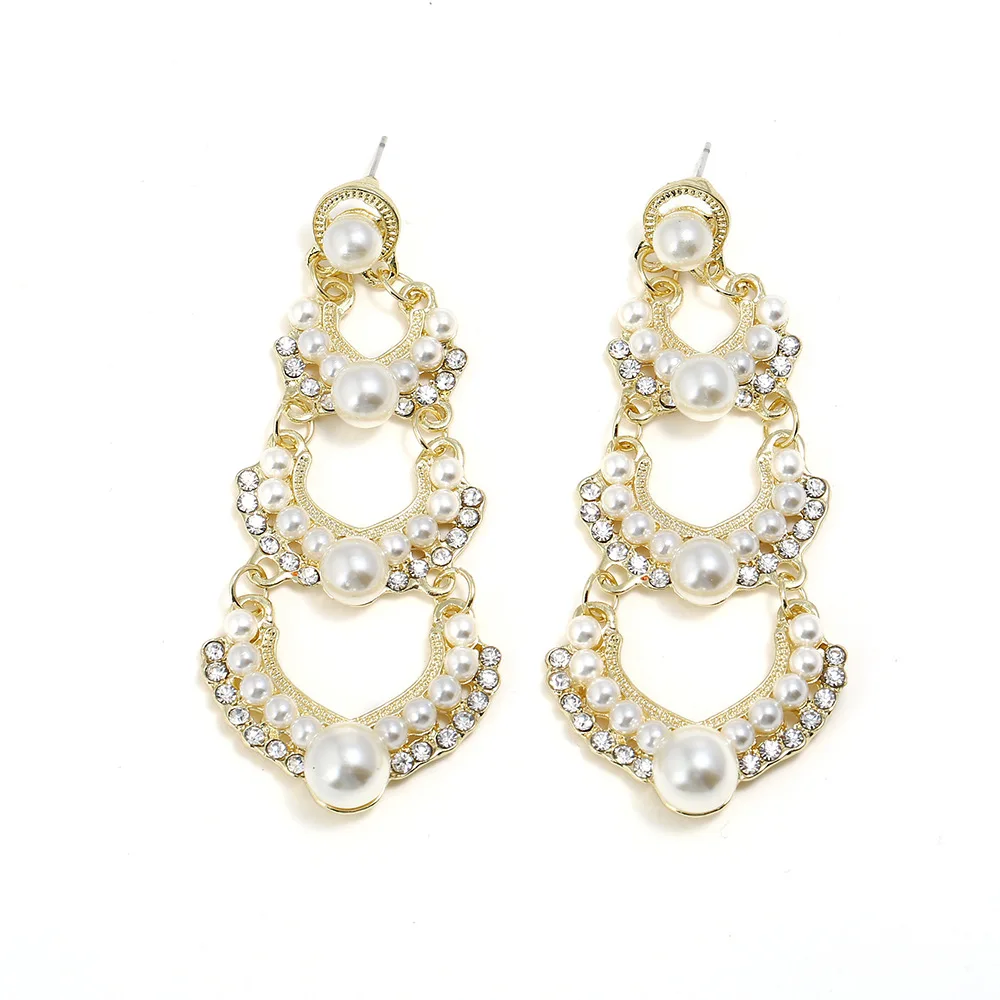 

European and American jewelry fashion earrings accessories with rhinestone pearl earrings for personlized charming female