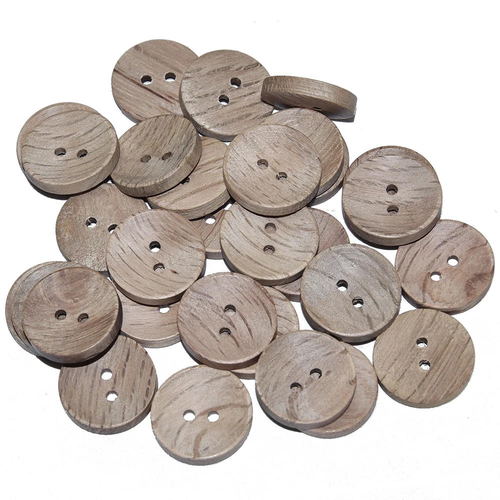 Пуговицы деревянные с 2 отверстиями 15-20 мм 30 шт.