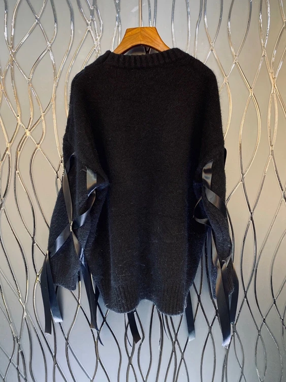 

2020 autumn and winter new women's round neck ribbon stitching decorative solid color long-sleeved loose knit sweater