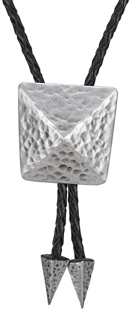 Серебряный пирамидальной формы Северо-американского материала в ковбойском