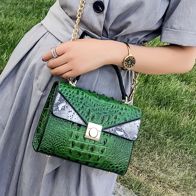

Luxury Python Leather Tote Bags Women 2019 Crocodile Pattern Small Handbag Designer Lock Shoulder Messenger Bags Chain Bolsa Red