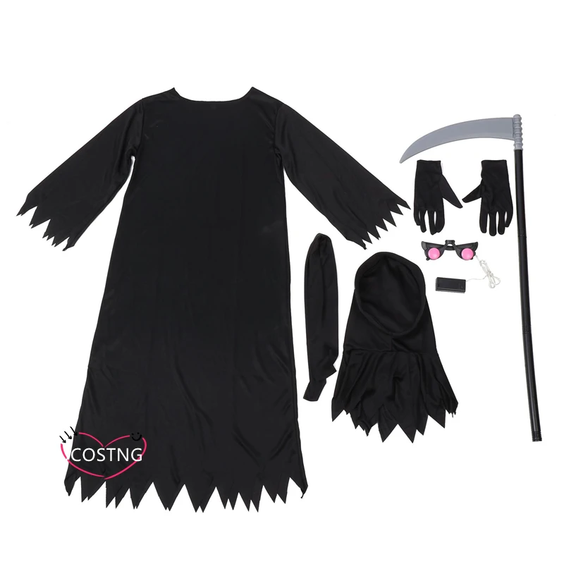 Страшные красные глаза выцветают внутрь и наружу незнакомая фантомная мрачная