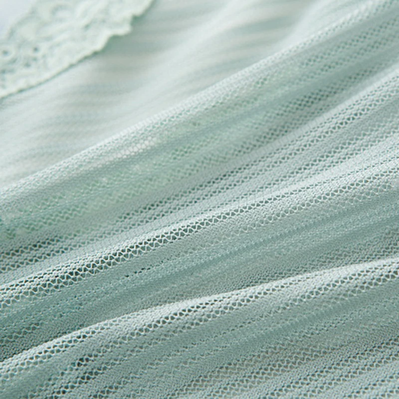 

2021 NEW Underwear Women Lace Trim Panties Breathable Sexy Low Waist Solid Color Panties Strapless Seamless Bottoms Lingerie