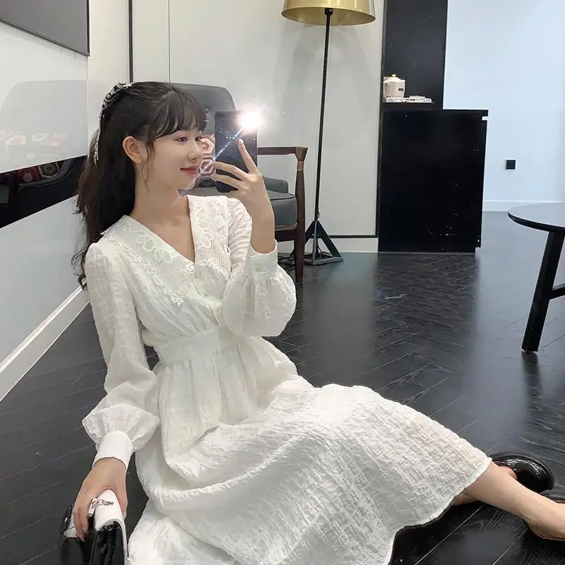 

Korea Office Lady White Fairy Dress Women Long Sleeve French Vintage Party Dress Female Autumn 2021 Midi Elegant One-Piece Dress