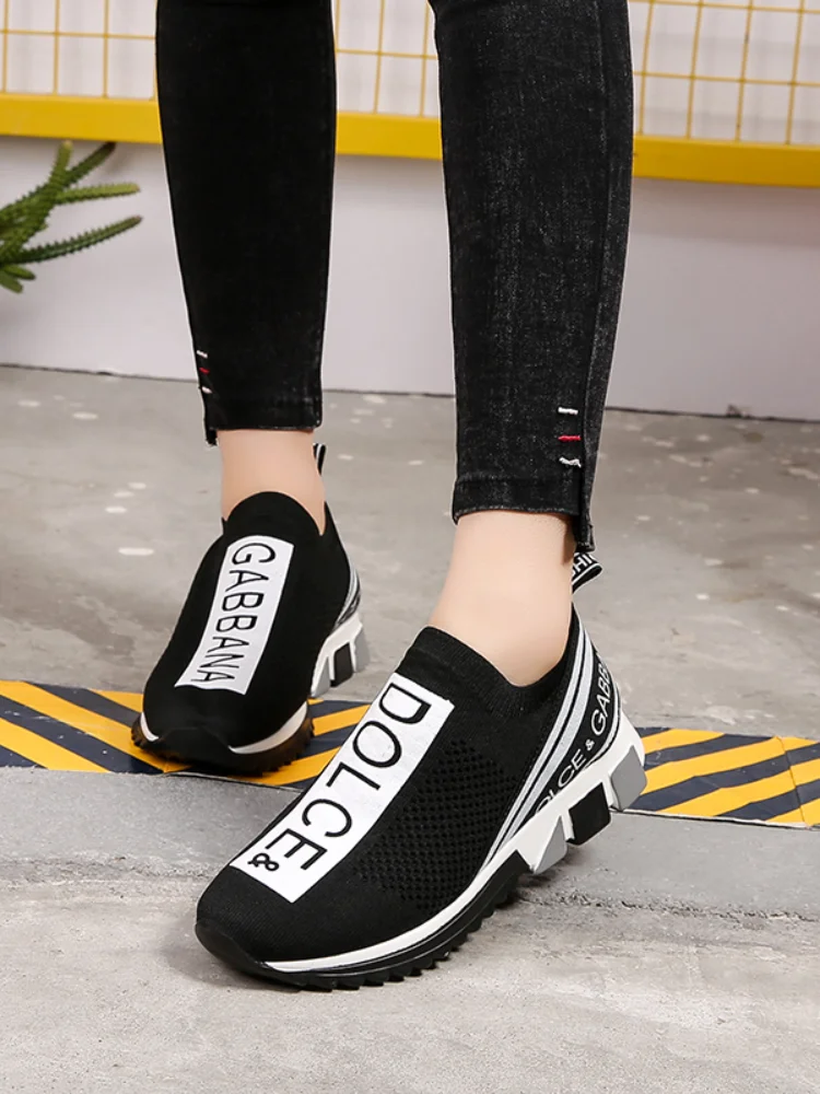 

2021 New Arrival Trainers Man Brand Outdoor Running Shoes High Quality Fabric Sock Shoes Athletic Sneakerss Men Casual Shoes