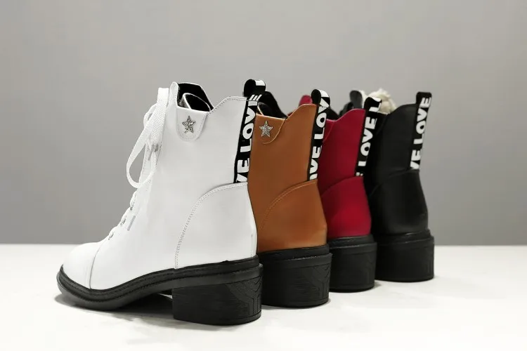 Женские ботинки до середины икры женские зимние со шнуровкой и высоким