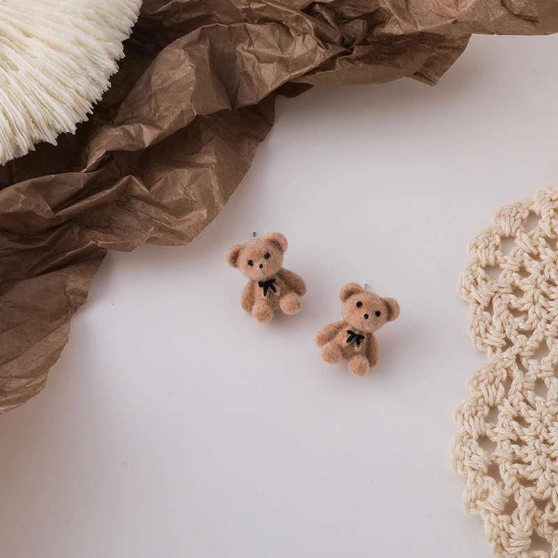 

Kawaii Accessories Fashion Flocking Bow Bear Stud Earring Sweet Cute Animal Earrings Funny Women New Ear Jewelry Gifts 2021 Hot