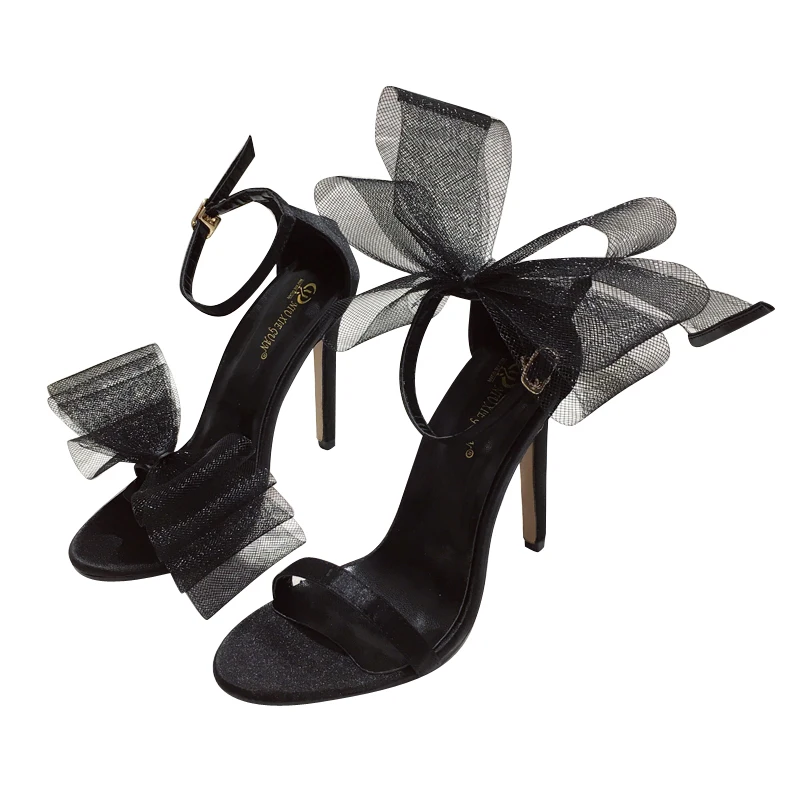 Босоножки женские на высоком каблуке с острым носком пряжкой и большим бантом |