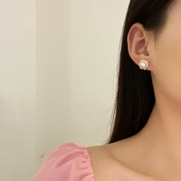 s925 needle fashion simulated pearl earrings hot selling elegant style delicate golden plating metal stud earrings for lady girl
