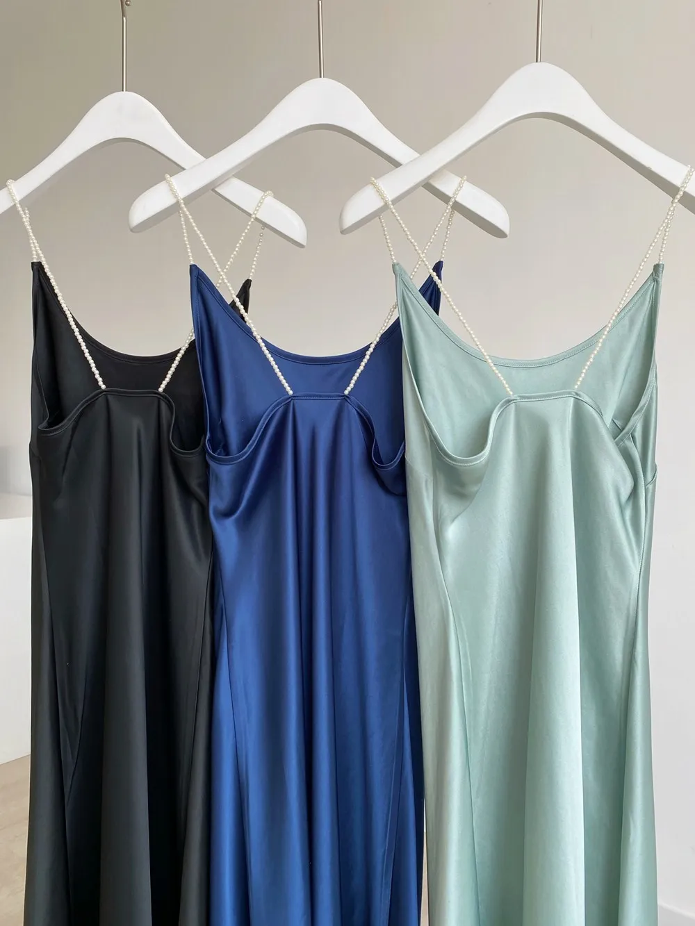 

Pearl Sling Women's Sexy Long Dress Vintage Style Acetate Satin Slim Dress For Women