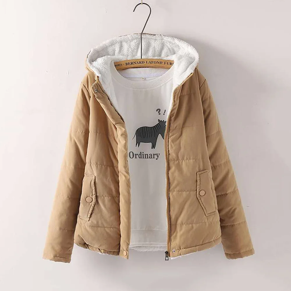 Осенне зимние стеганые пальто куртки женские однотонные теплые с длинным