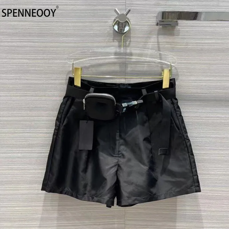 

SPENNEOOY 2021 New Designer Brand Summer Black Nylon Shorts Women Fashion Removable Belt Shorts