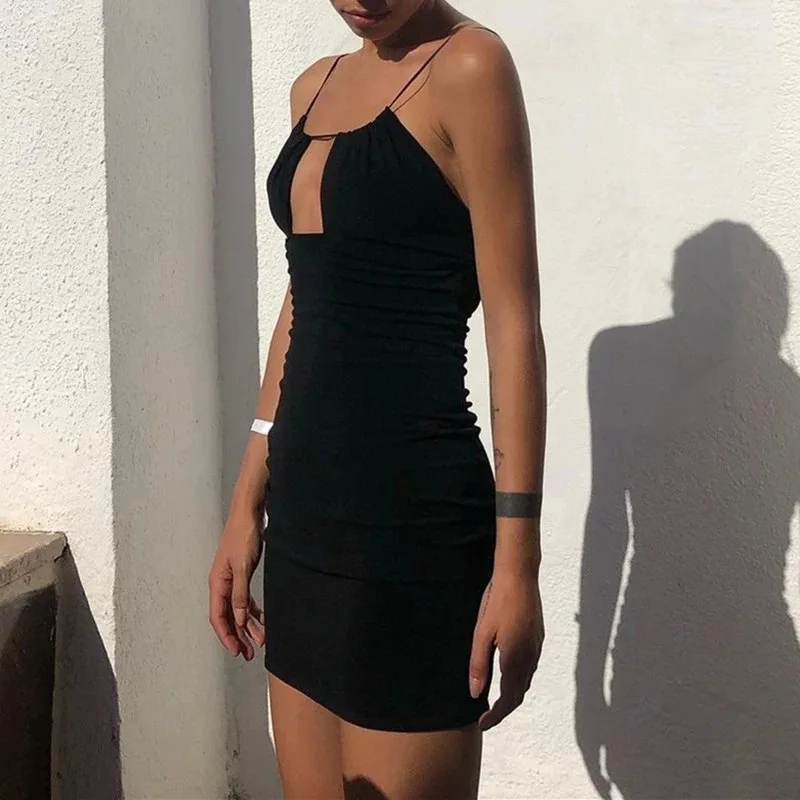 

Spring 2021 Women's Fashion Sexy Hollow Back Strap Slimming Dress