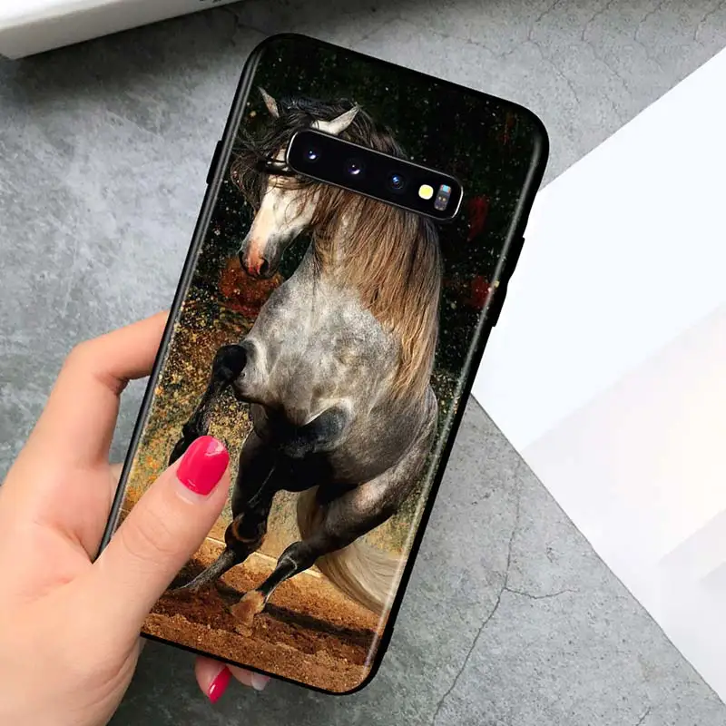 

Great Horses Running for Samsung Galaxy S21 Ultra Plus Note 20 10 9 8 S10 S9 S8 S7 S6 Edge Plus Black Phone Case